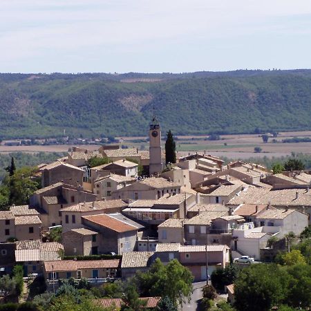 Agreable Appartement Au Calme Villeneuve (Alpes-de-Haute-Provence) Exterior foto
